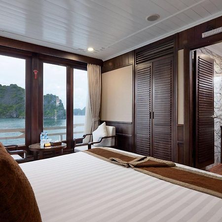 Готель Ha Long Aqua Legend Cruise Екстер'єр фото