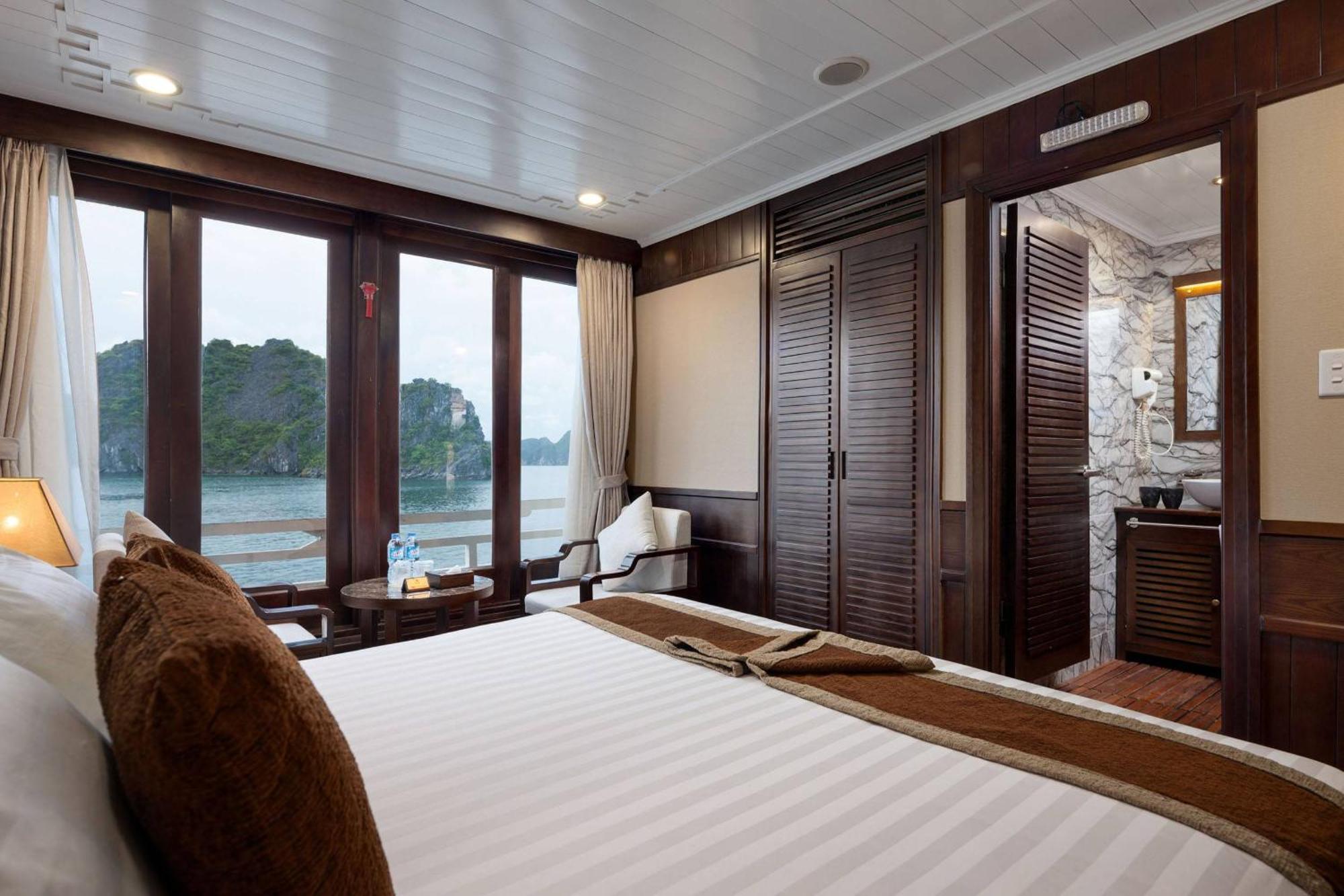 Готель Ha Long Aqua Legend Cruise Екстер'єр фото